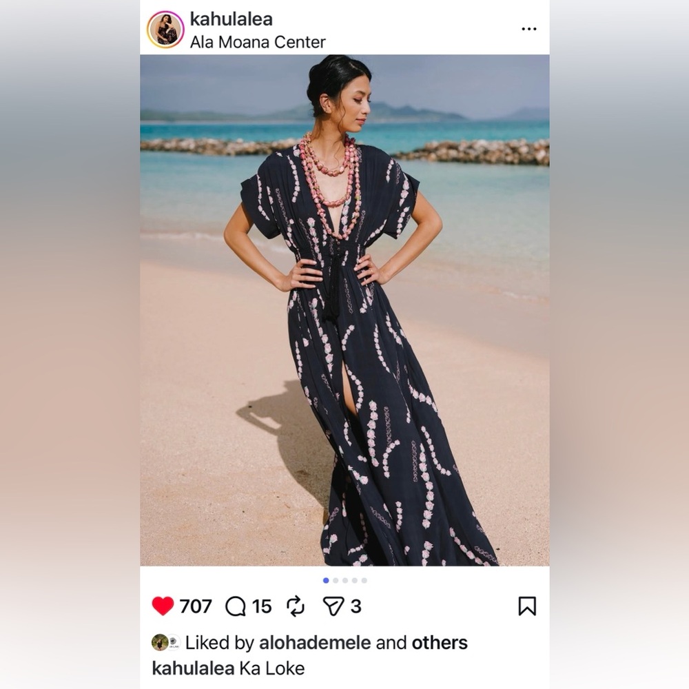 Kahulale’a Keola dress from the Lei Loke Collection size Medium - Picture 2 of 10